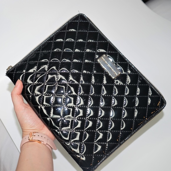 Black Quilted French Connection Case Clutch - Picture 1 of 9